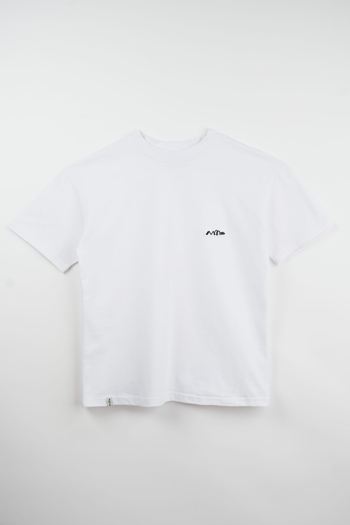 packshot tshirt kids white.jpg